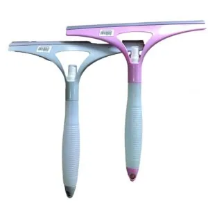 Plumilla Limpiavidrios con Rociador